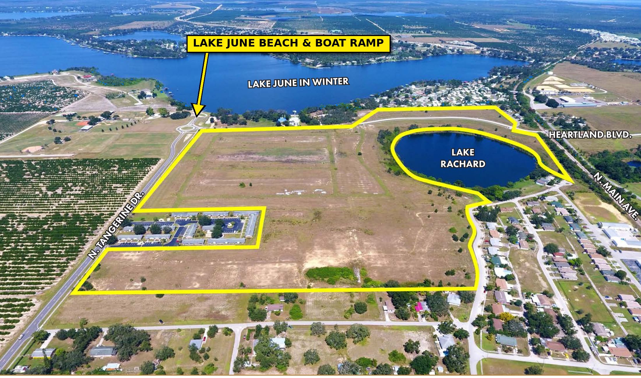 Aerial of the 94.68-acre site outlined, with Lake Rachard and Lake June